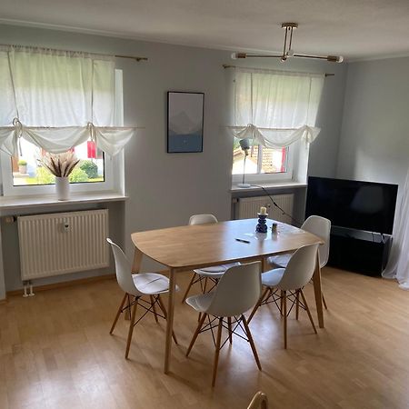 Modern Eingerichtete Wohnung Mit 2 Schlafzimmern ベルゲン エクステリア 写真