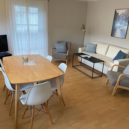 Modern Eingerichtete Wohnung Mit 2 Schlafzimmern ベルゲン エクステリア 写真