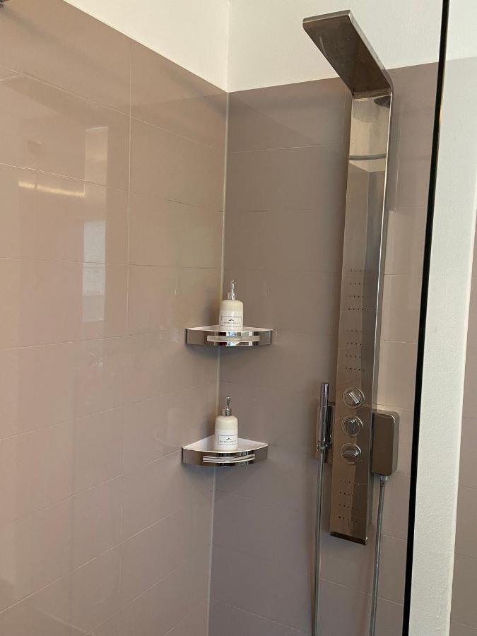 Modern Eingerichtete Wohnung Mit 2 Schlafzimmern ベルゲン エクステリア 写真